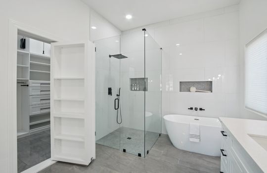 29-web-or-mls-E Trailridge Cir 8-S0310-029