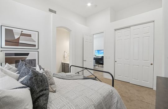 33-web-or-mls-E Trailridge Cir 8-S0310-033