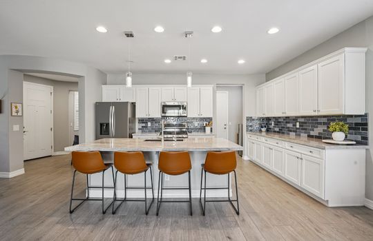 15-web-or-mls-E Twister Ave-S2801-015