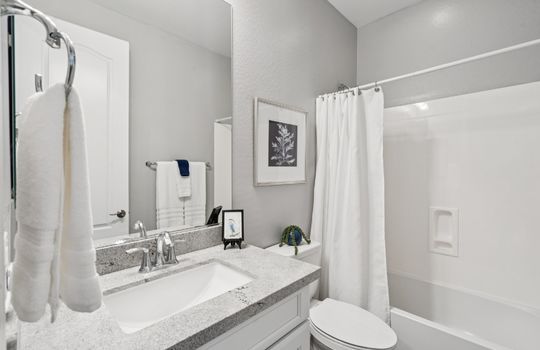 21-web-or-mls-E Twister Ave-S2801-021