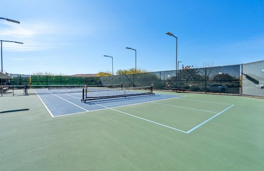 47-web-or-mls-E Twister Ave-2801-905