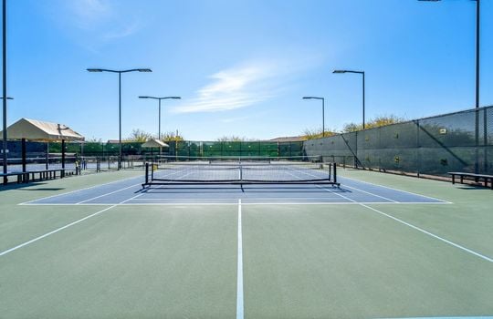 48-web-or-mls-E Twister Ave-2801-906