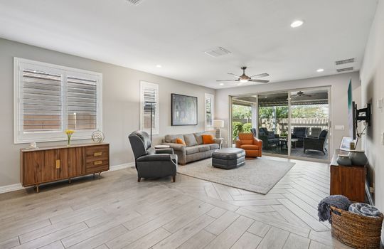 6-web-or-mls-E Twister Ave-S2801-006