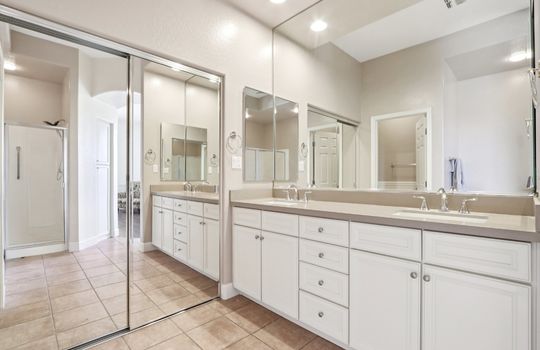 23-web-or-mls-E Eagle Crest Dr-S2802-023
