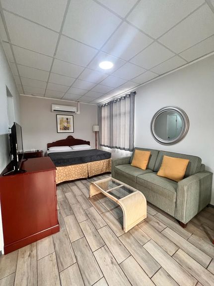 410227359_1745497755936421_819182991513971209_n