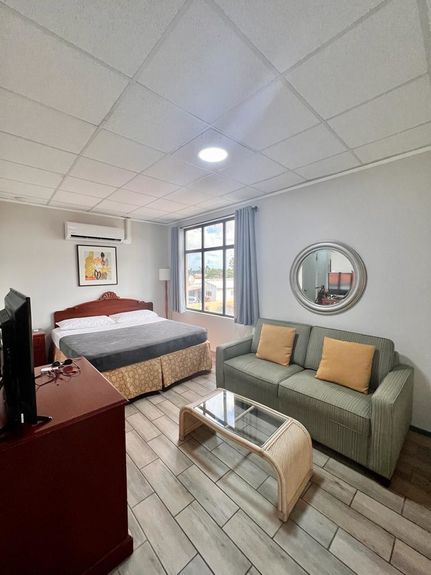 410282986_1745497982603065_9197037424997935399_n