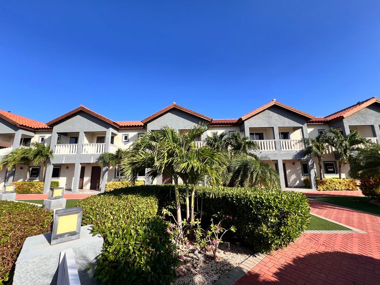 WhatsApp Image 2025-01-13 at 10.04.06 PM