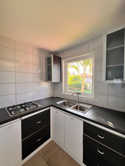 WhatsApp Image 2025-01-13 at 10.04.07 PM