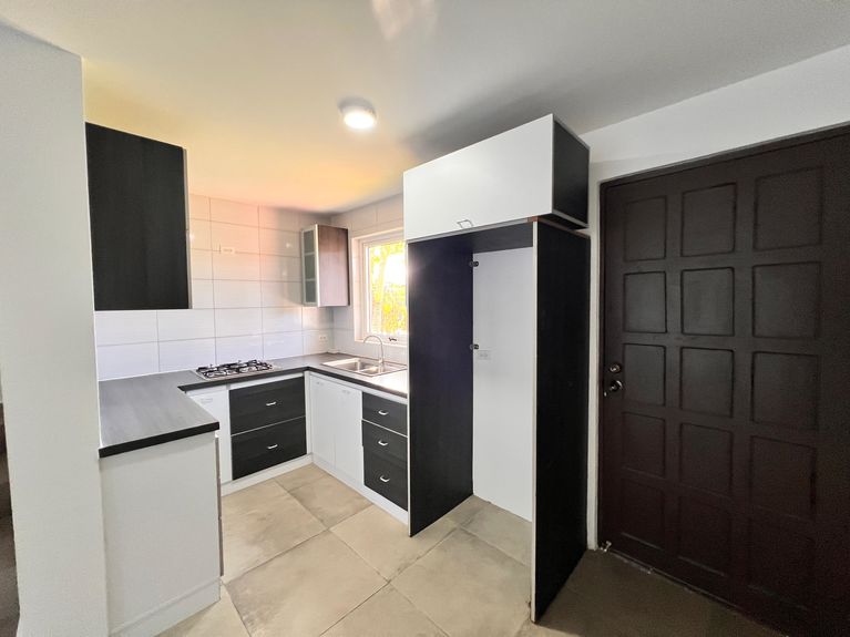 WhatsApp Image 2025-01-13 at 10.04.10 PM