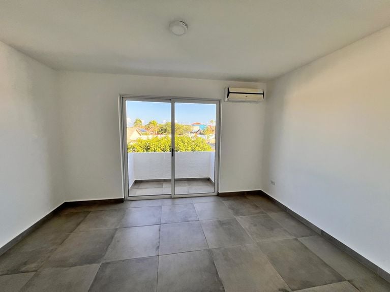 WhatsApp Image 2025-01-13 at 10.04.14 PM