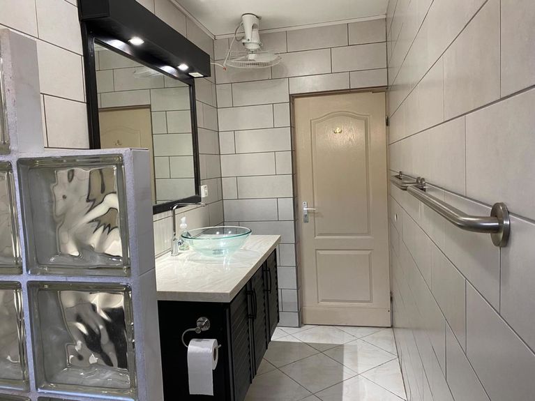 WhatsApp Image 2025-01-13 at 10.16.19 PM (9)