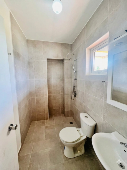 Gemini_Generated_Image_v6eboiv6eboiv6eb (2)