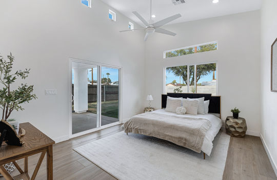 2345 N 28th Pl-22