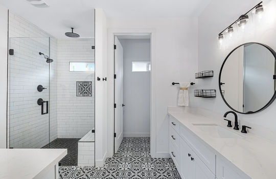 2345 N 28th Pl-24