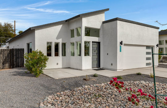 2345 N 28th Pl-3