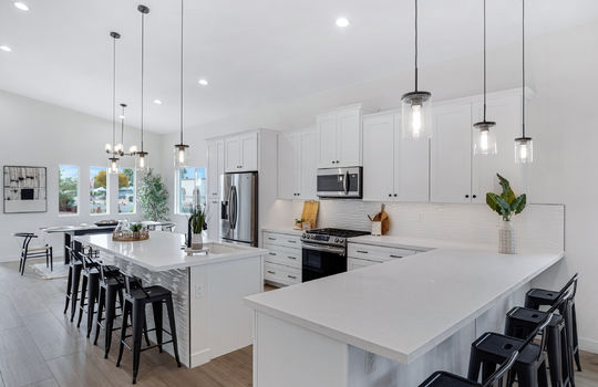 2345 N 28th Pl-9