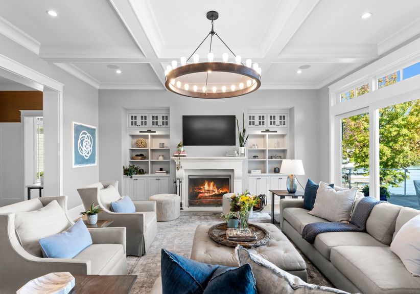 Green Dolphin Ln_Int-04