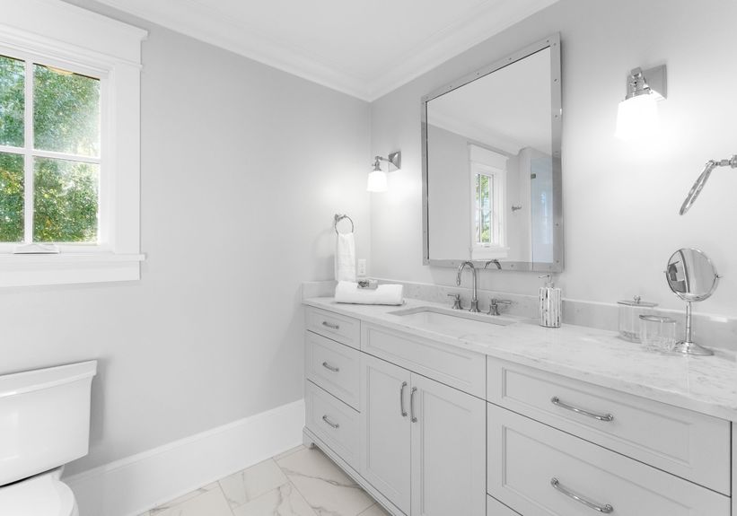 Green Dolphin Ln_Int-36