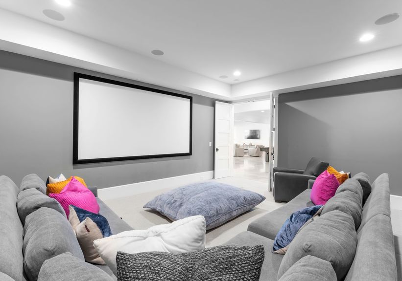 Green Dolphin Ln_Int-57