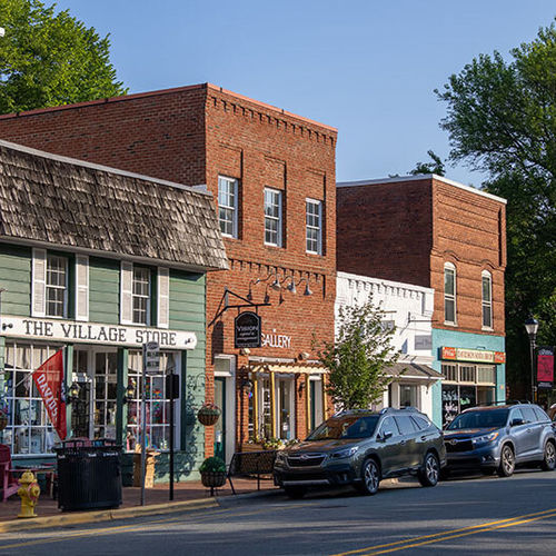 Why Davidson NC is the Top Choice for Walkable Luxury and Historic Charm