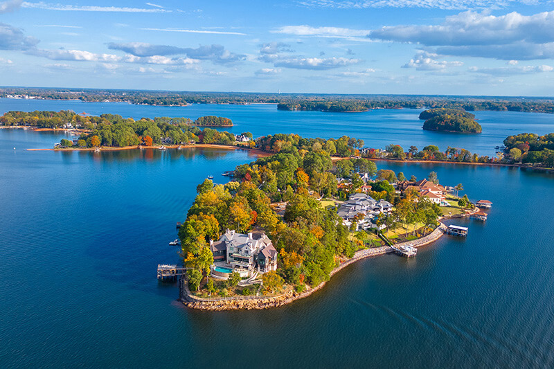 lake-norman-luxury-real-estate-market-outlook-2026
