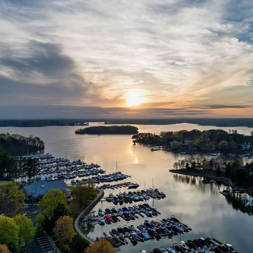 The Peninsula – Inside Lake Norman's Premier Golf and Yacht Community