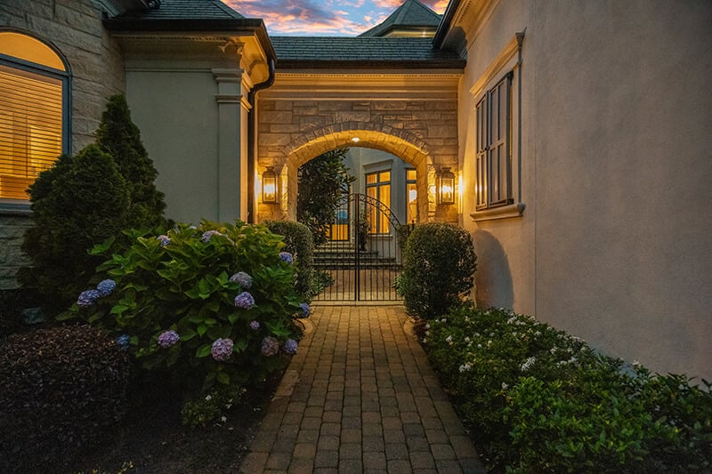 luxury-real-estate-lake-norman-nc-discretion