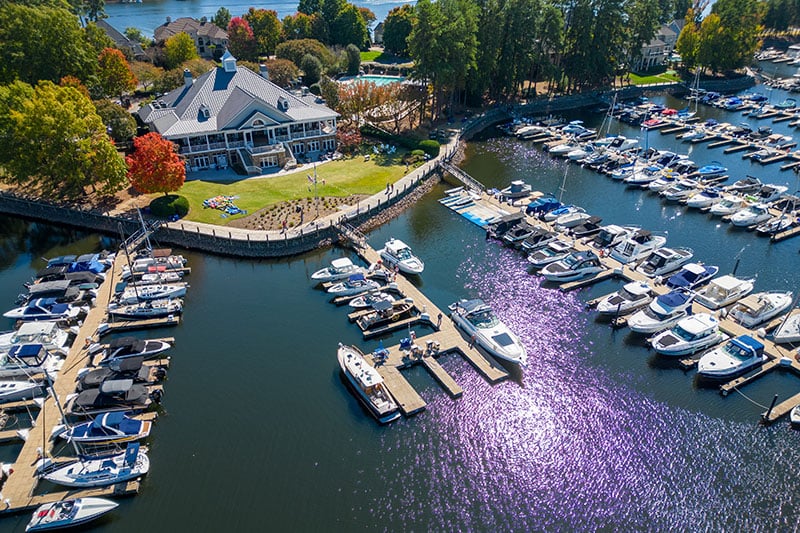 safe harbor peninsula yacht club