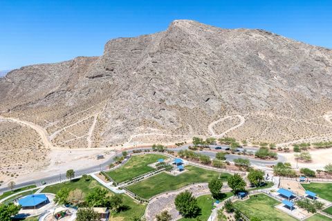 047_Lone Mountain Park