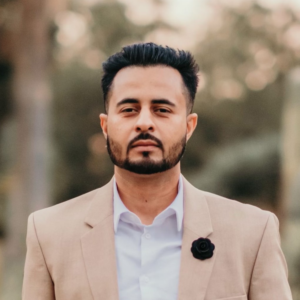 Karan-Headshot