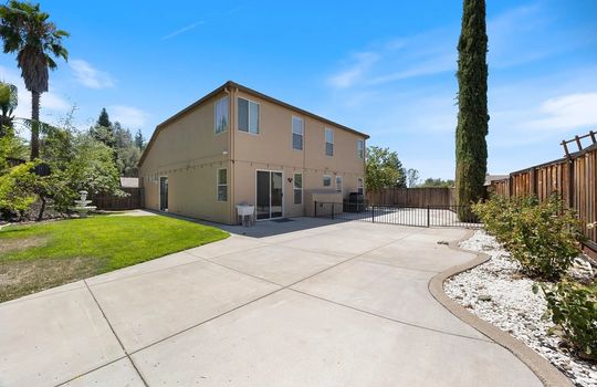 103 Storms Court, Folsom CA 95630 (45)