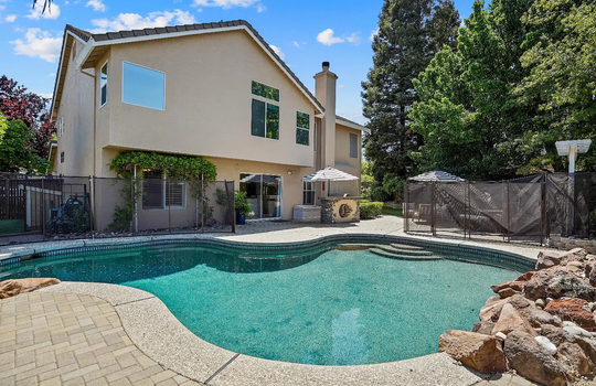 28a2a03acd353d4a1a90c8ff957dea10-uncropped_scaled_within_1536_1152