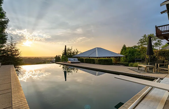 40c52fc6cefa435fd152600a7ee3c51e-cc_ft_768