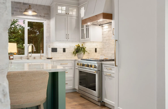 d4aa7844d2a65e857c7d8233a2efcdf8-cc_ft_1536