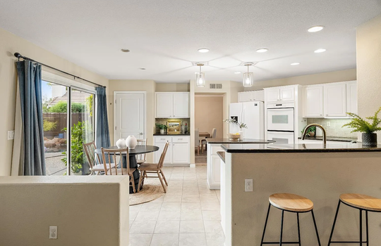 f934239cba0367b81ee6301978f859fa-uncropped_scaled_within_1536_1152