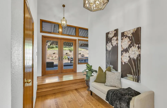 0381145289c0db02a5e3c64bb2042155-uncropped_scaled_within_1536_1152