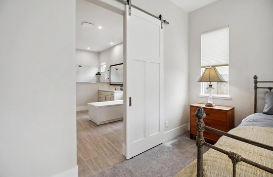 53d137bb99cf1bd8a4de77f8dd9b59dc-uncropped_scaled_within_1536_1152