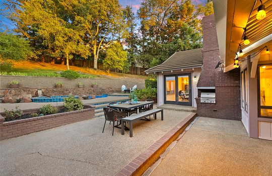 5c113e4d91ef8b66f723599b2ad66186-uncropped_scaled_within_1536_1152