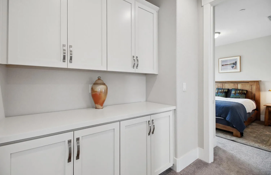 5d3a9264441cadb4586a605c0d8c08fc-uncropped_scaled_within_1536_1152