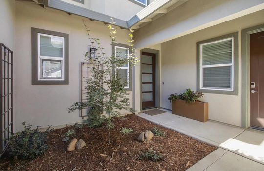 7e63f679fb6ddf9981a55b40637707d6-uncropped_scaled_within_1536_1152