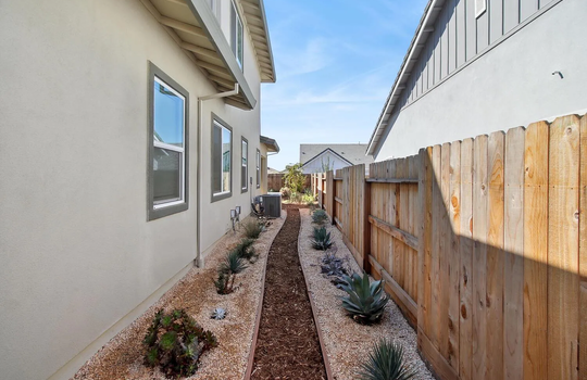 8bdfc8c108326aa9d2fde9131fc07a34-uncropped_scaled_within_1536_1152