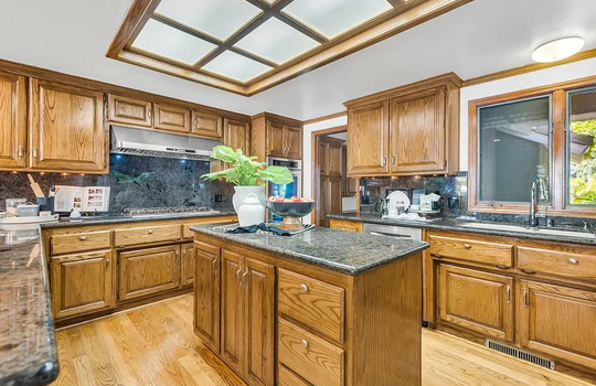 9ae91be92a983bfc01c96e028bdc21c4-uncropped_scaled_within_1536_1152