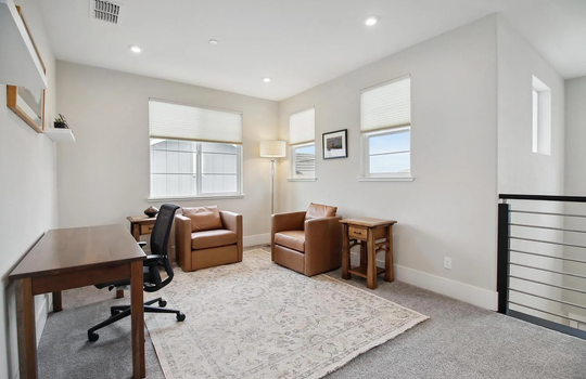 dbef8d38f18225f0f8638d61e76639b0-uncropped_scaled_within_1536_1152