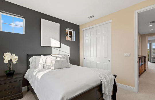 0026ec977626417dc06b705c7cd51dd7-uncropped_scaled_within_1536_1152