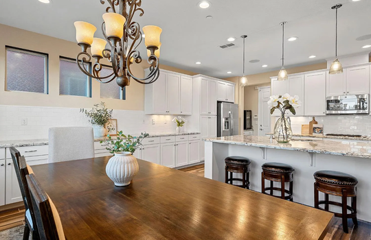 1a460660cb42632c16df246fa912c20e-uncropped_scaled_within_1536_1152