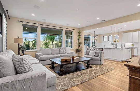 496d8292fb1a359385db407c3f46fd5e-uncropped_scaled_within_1536_1152