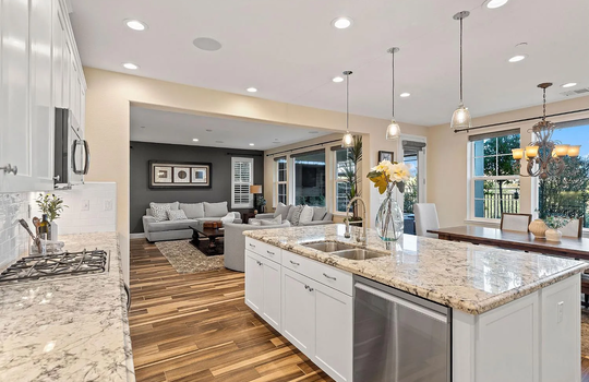 4ef9ddd6311bdf1a49eba2f8fbd67a38-uncropped_scaled_within_1536_1152