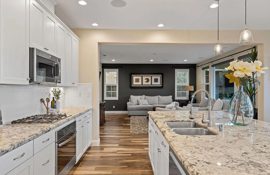 86edf59f0a4edb0cd421177e80cc545a-uncropped_scaled_within_1536_1152