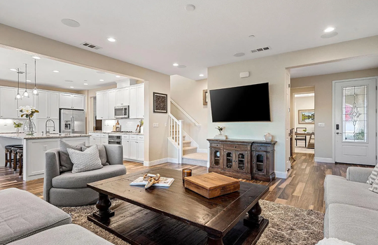 f5fa522227bbb943f794a4d252ccac55-uncropped_scaled_within_1536_1152