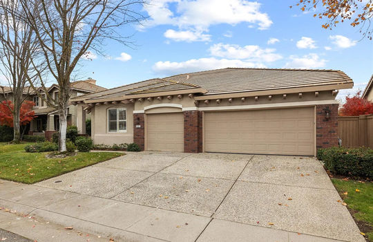 001_a5b9e921abc11b6c97f8fd377231d76f-uncropped_scaled_within_1536_1152